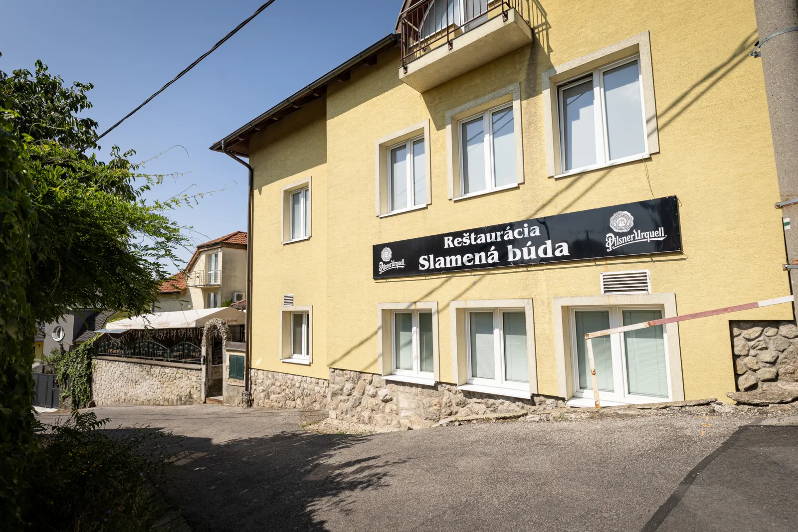 Budova reštaurácie Slamená búda na bratislavskej Kolibe