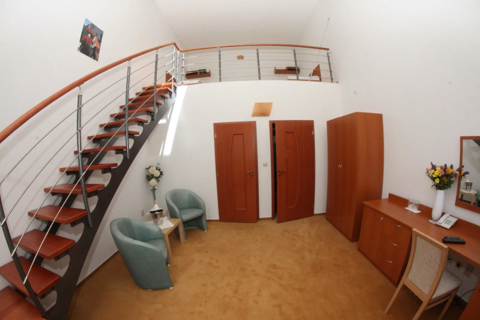 Apartmán s galériou v hostinci Slamená Búda